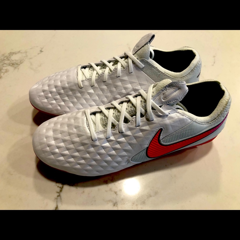 Nike Tiempo Legend 8
